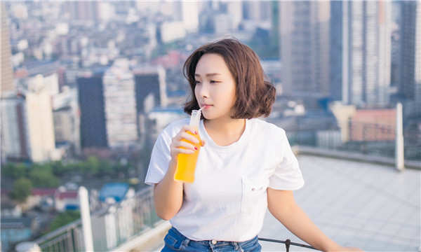 娄星关于试管代生助孕多少钱的详尽分析与指导